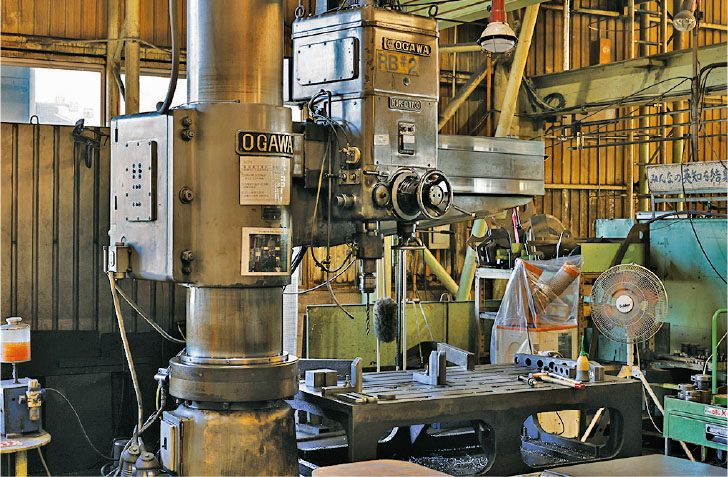 ラジアルボール盤