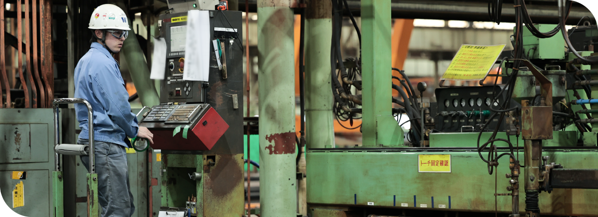 INTERVIEW 先輩社員紹介のメインビジュアル